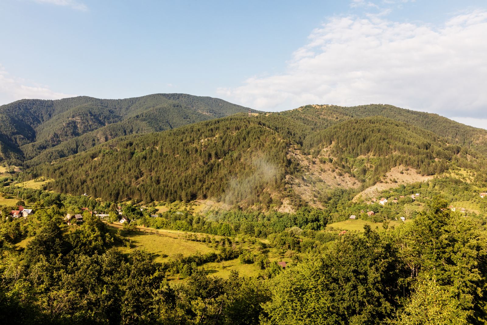 Панорама планинског села